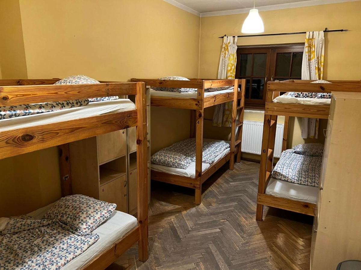 50 People Bis Apartment Краков Экстерьер фото