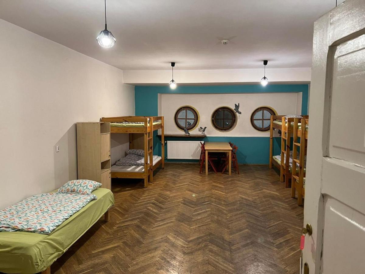 50 People Bis Apartment Краков Экстерьер фото