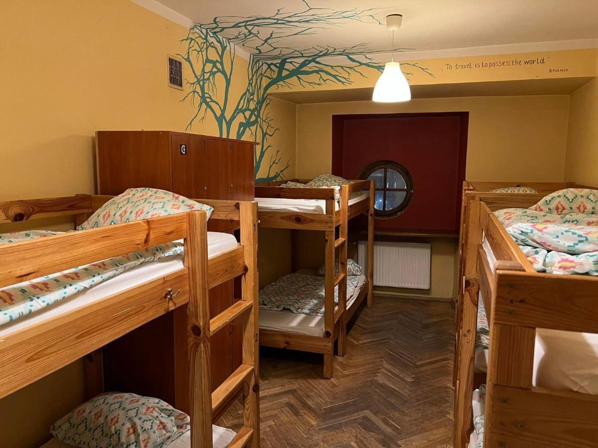 50 People Bis Apartment Краков Экстерьер фото